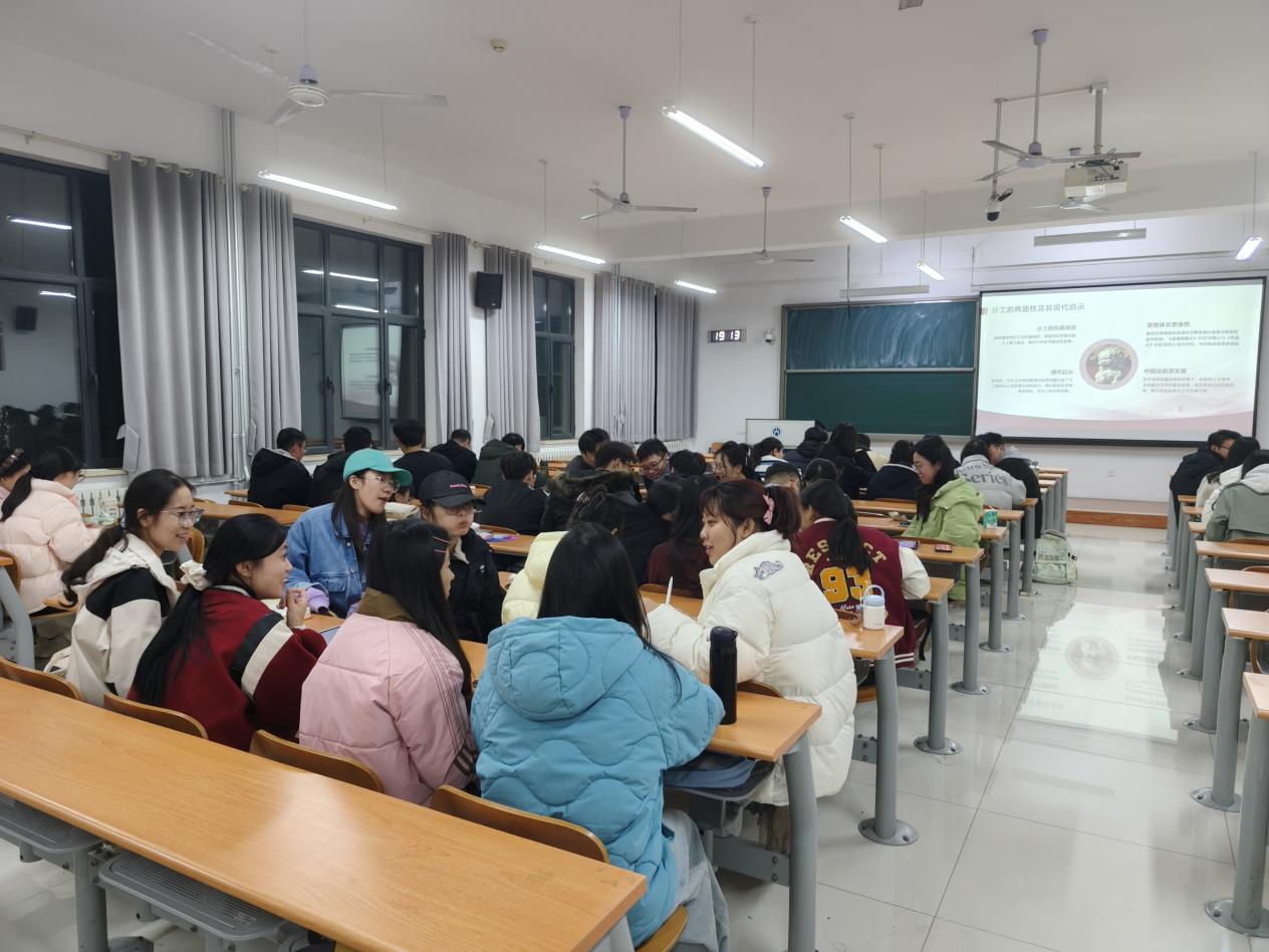 微信图片_20251103201349_14_240 微信图片_20251103201349_14_240