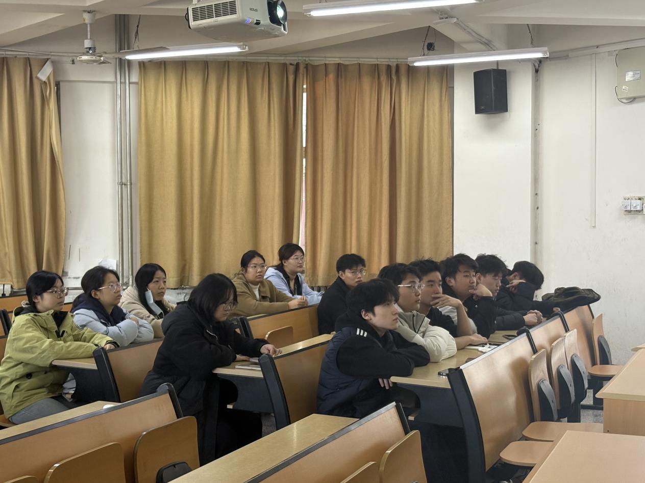 06b4a894abf78af44a902adae8ae34da