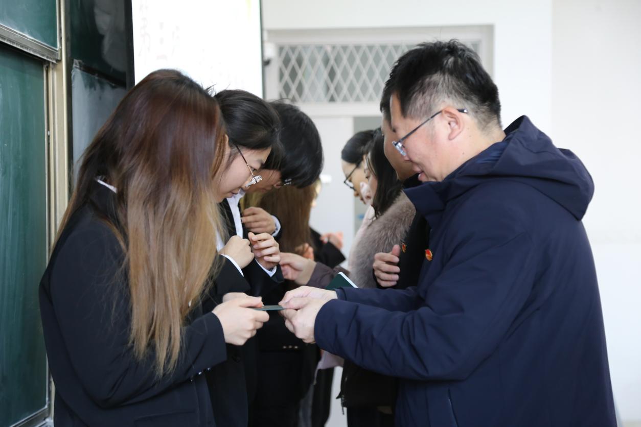 ΢��ͼƬ_20251204192725_169_2